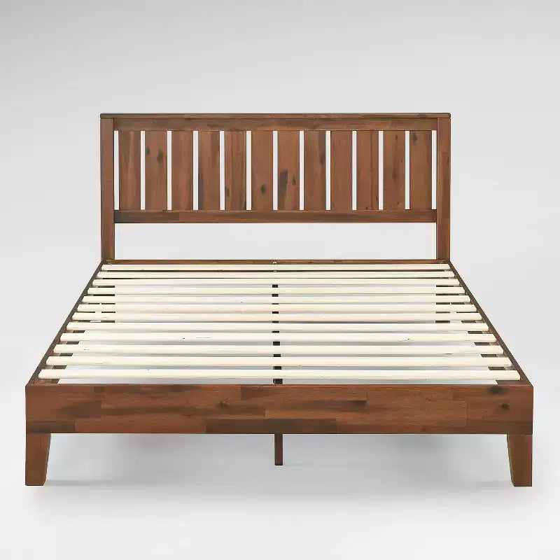 Letto a piattaforma in legno Deluxe con testiera